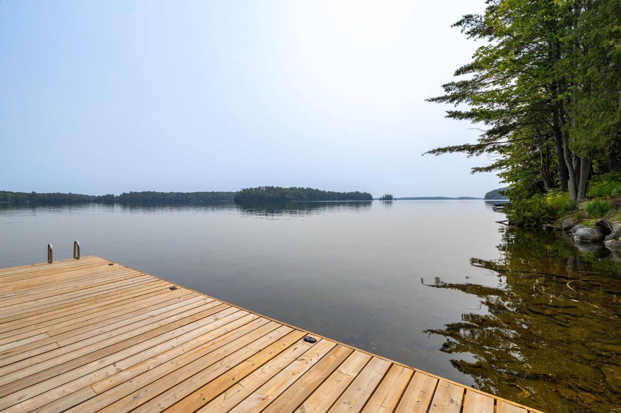 Tranquil Shores Mactier Exterior photo